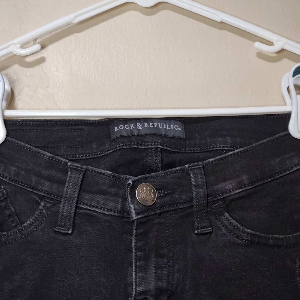Rock And Republic Bumpershoot Shorts Black Womens Size 2 Distressed - Picture 2 of 5